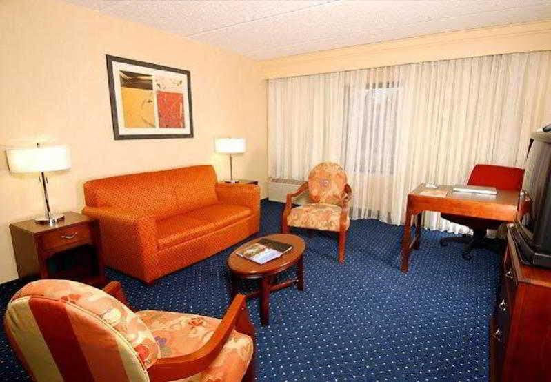 Courtyard Greenville-Spartanburg Airport Εξωτερικό φωτογραφία